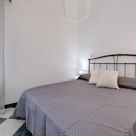 Sant Oronzo Palace Ostuni Luaran gambar