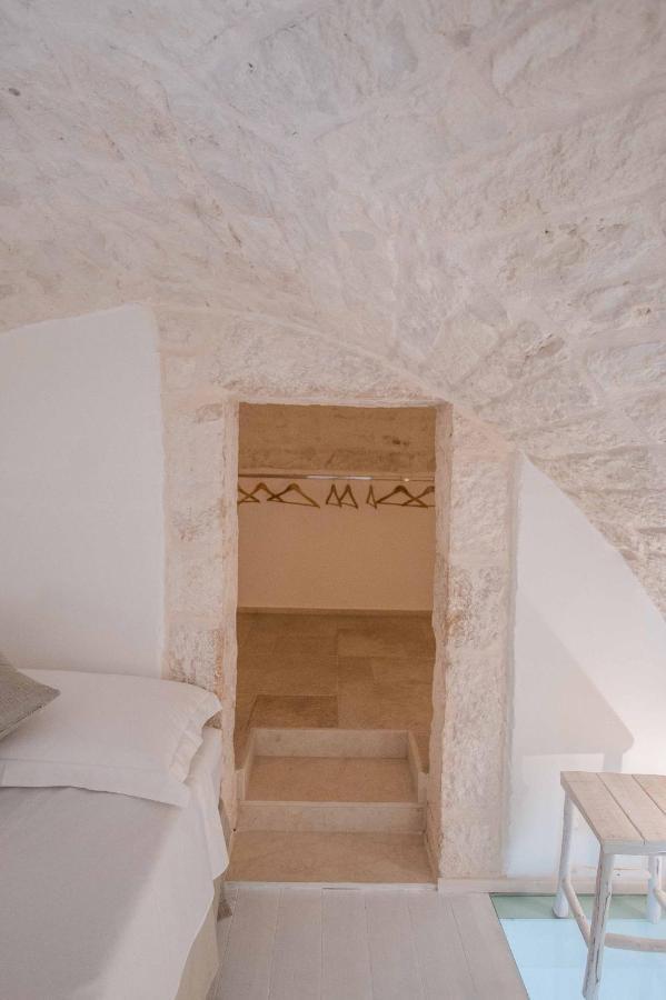 Sant Oronzo Palace Ostuni Luaran gambar