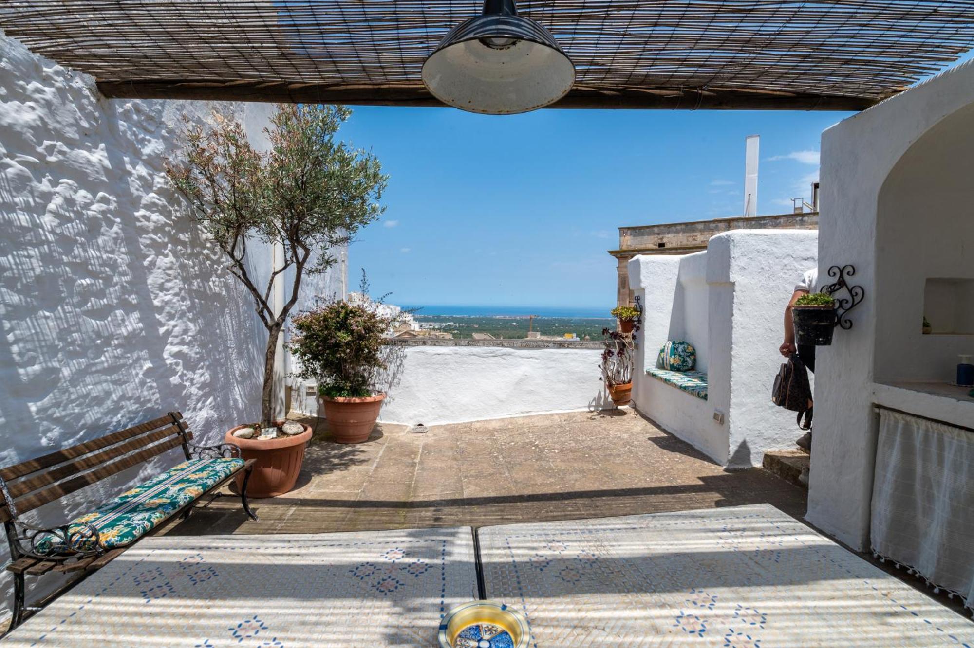 Sant Oronzo Palace Ostuni Bilik gambar