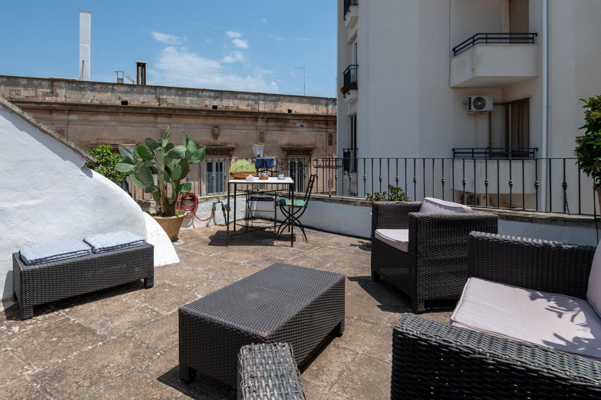 Sant Oronzo Palace Ostuni Luaran gambar